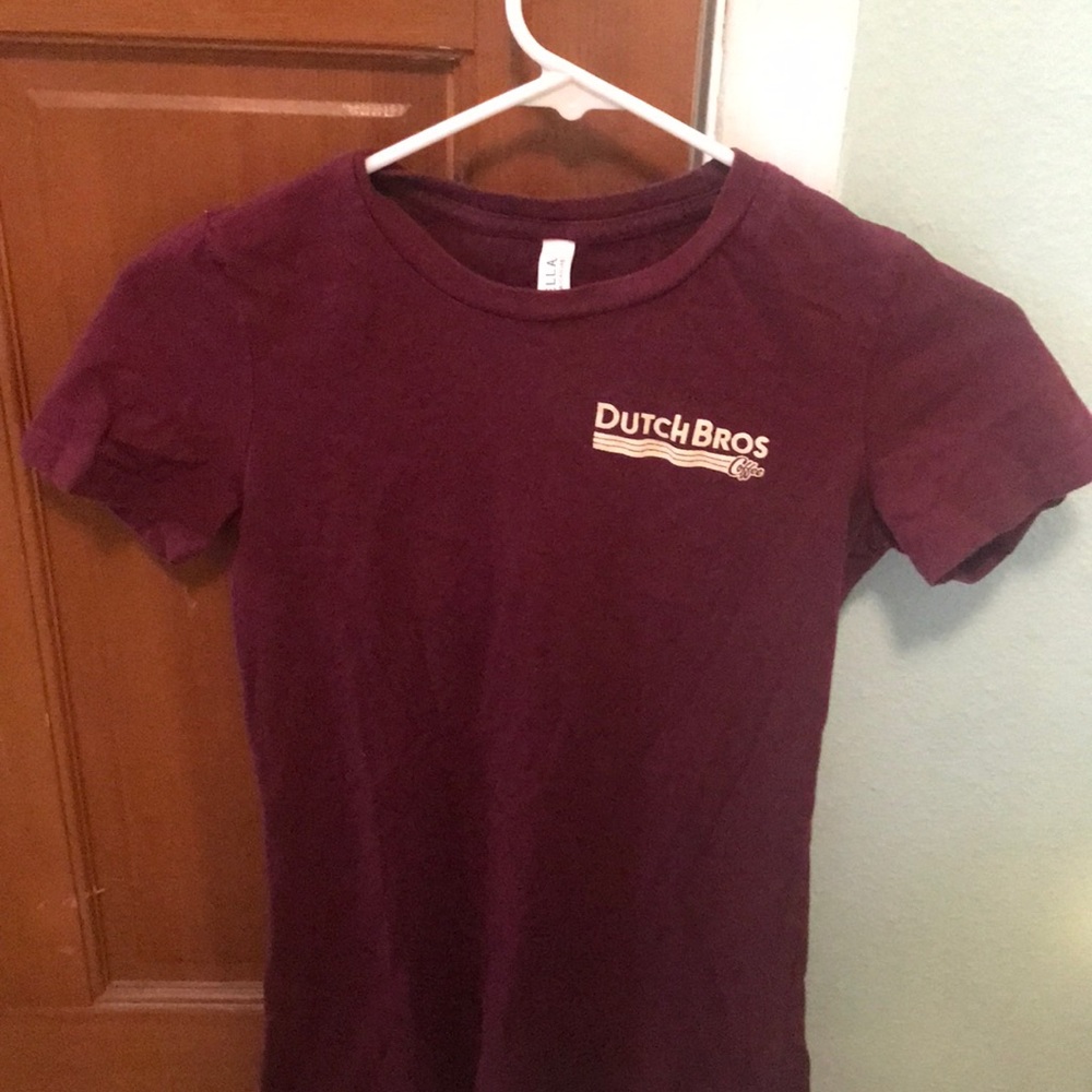 Dutch Bro’s maroon shirt
